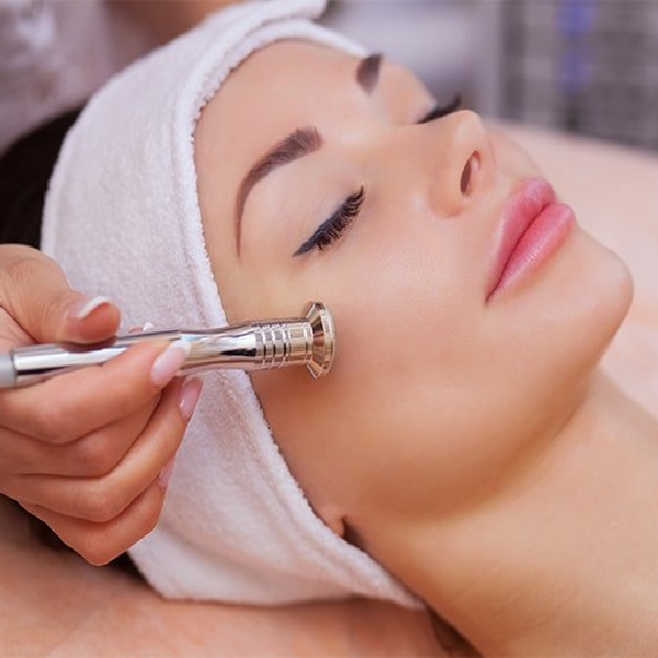 Galvanic Facial Treatment