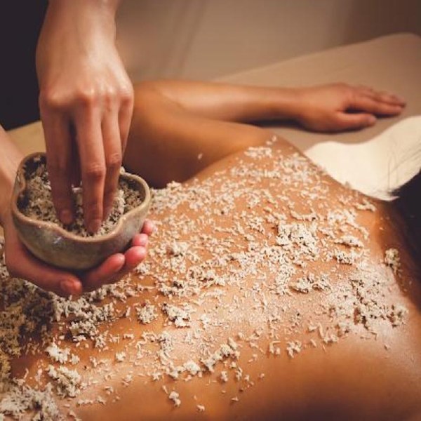 Full Body Scrub Massage